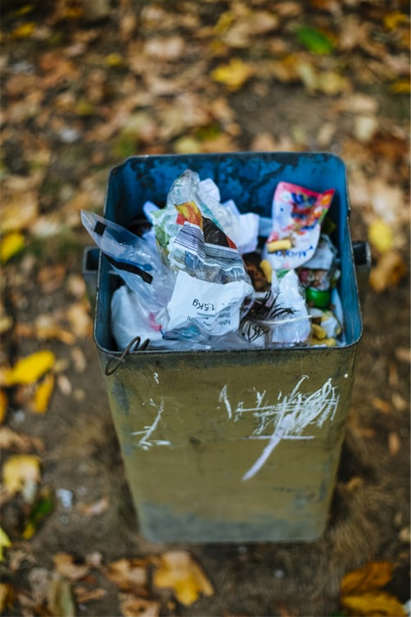 UK's food waste mountain has shrunk 480,000 tonnes since 2015 UK's food waste mountain has shrunk 480,000 tonnes since 2015