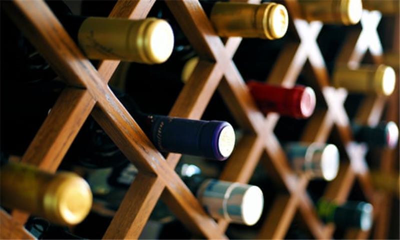 Fruit, vegetables and wine will be scarce and costly under no-deal Brexit, warn retailers Fruit, vegetables and wine will be scarce and costly under no-deal Brexit, warn retailers